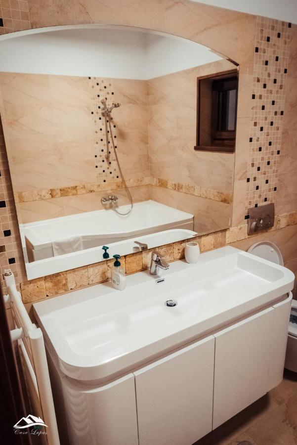 Pensiunea Casa Lupas Gilau Ngoại thất bức ảnh